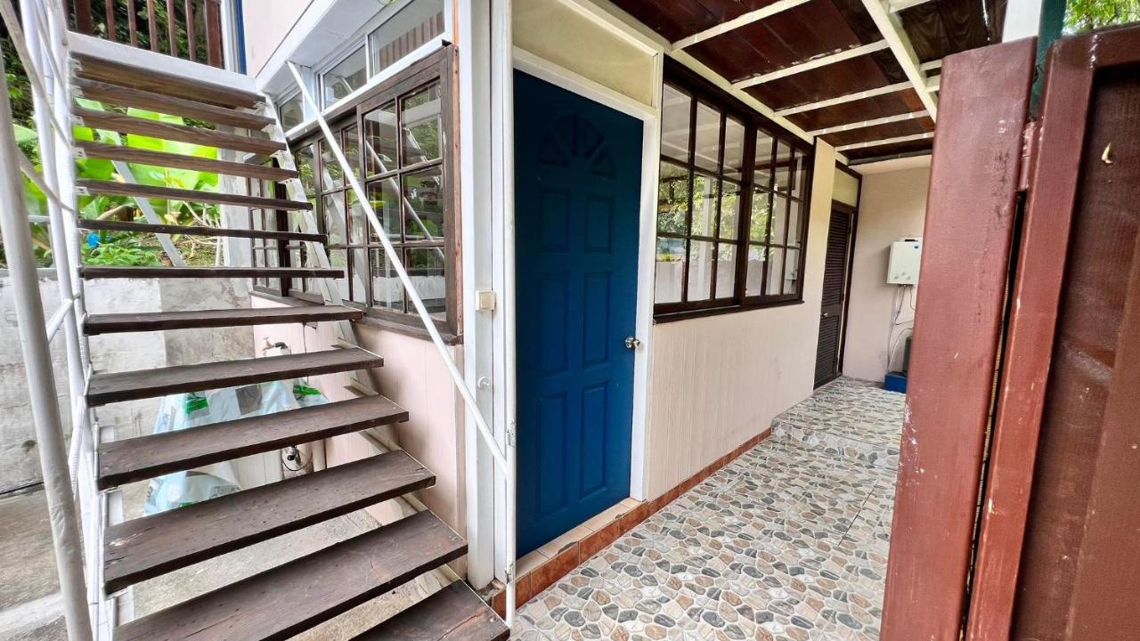 Matatia Lodge Punaauia  Exterior photo